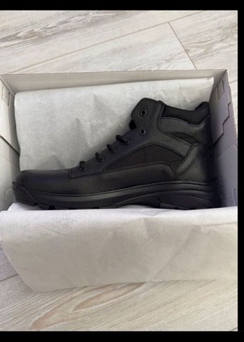 Siyah Bağcıklı Erkek Bot - Görsel 4