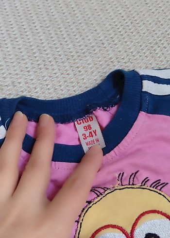 Kız Çocuk Renkli Minyonlu Eşofman Takımı - Görsel 4