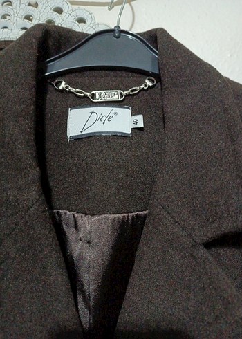 Düğmeli Kahverengi Kaban - Görsel 4