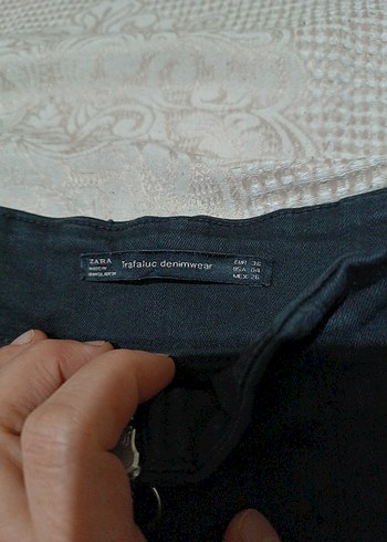 Siyah, Fermuarlı, Dar Kesim Kadın Kot Pantolon - Görsel 3