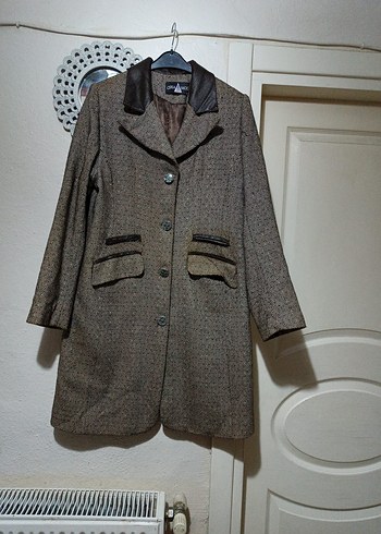 Kahverengi Deri Yaka Düğmeli Midi Kadın Kaban - Görsel 2