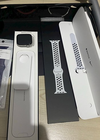 Beden Renk APPLE WATCH NİKE SE 44 mm(1.nesil)