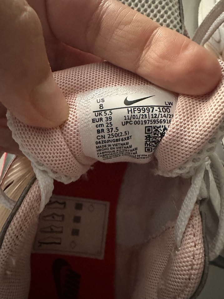 NIKE KADIN SPOR AYAKKABI - Görsel 4