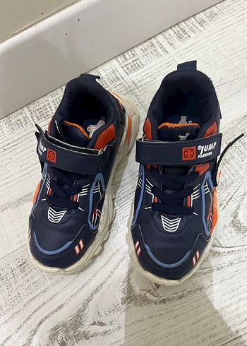 Erkek Çocuk Renkli Baskılı Spor Ayakkabı
