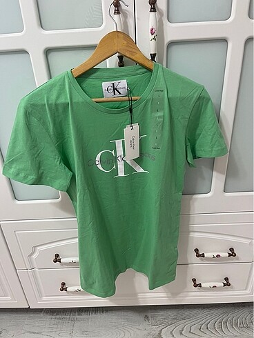 Calvin Klein tişört