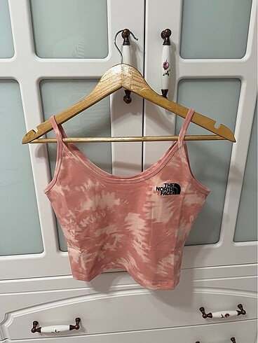 The north face crop