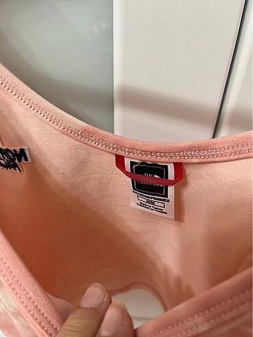 m Beden The north face crop