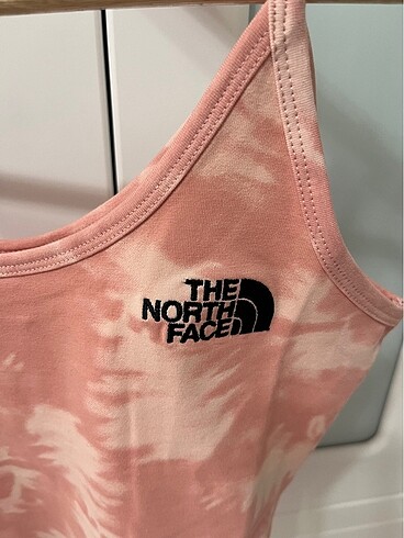 North Face The north face crop
