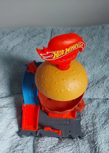 Hot Wheels Hamburger Araba Oyun Seti - Görsel 3