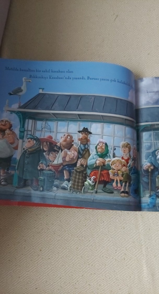 Kapi Komşumuz Korsanlar - Kurukafa Ailesi - Görsel 2