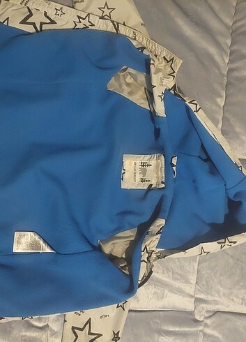 Lcw erkek cocuk yagmurluk - Görsel 8