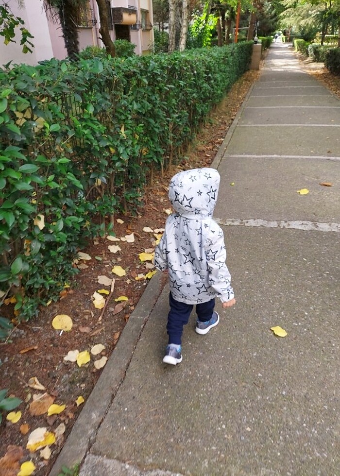 Lcw erkek cocuk yagmurluk - Görsel 5