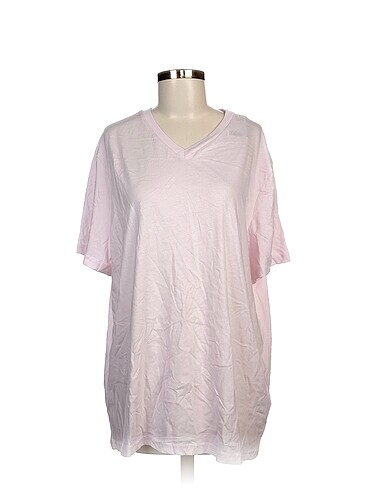 H&M T-shirt %70 İndirimli.