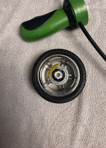 Beden Renk Fly wheels fırlatmalı oyuncak