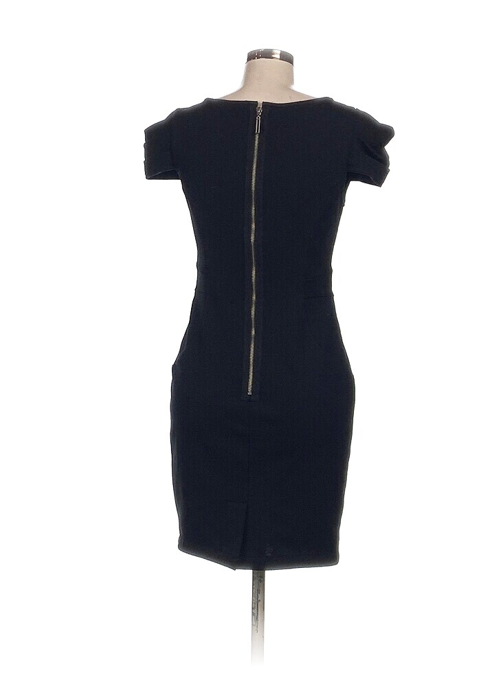 T-box Kısa Elbise %70 İndirimli. - Görsel 3