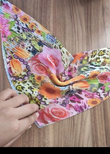  Beden çeşitli Renk Renkli Pileli Bohem Kadın Fuları