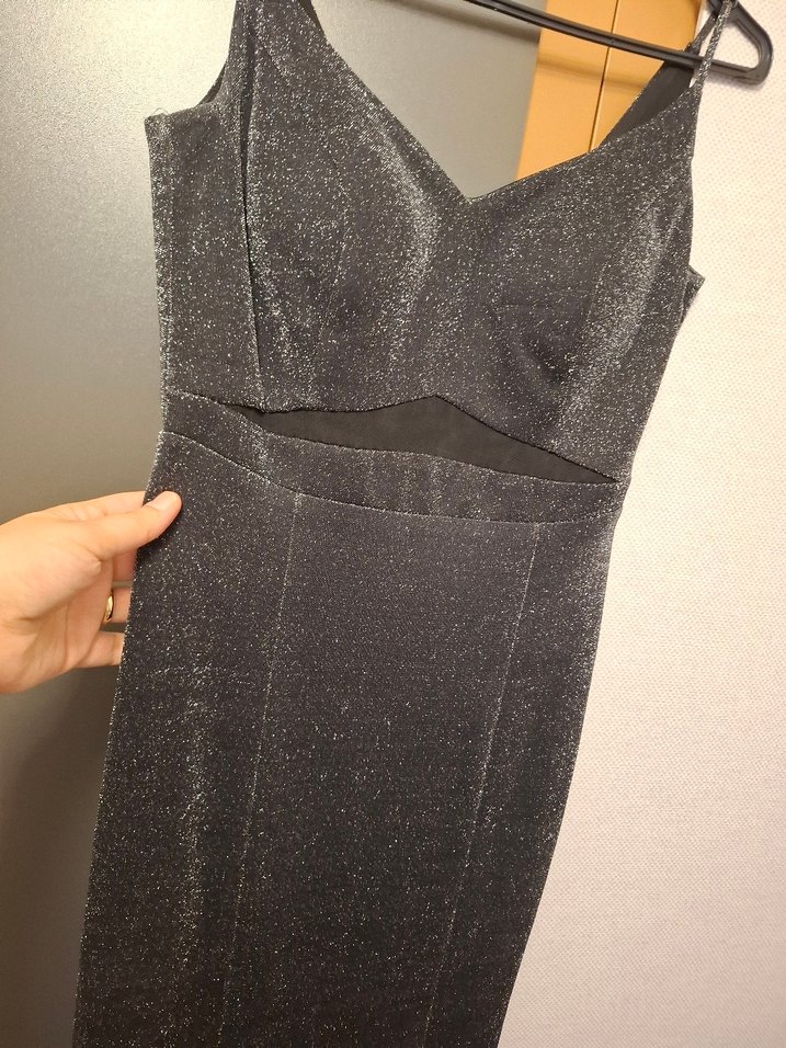 Siyah V Yakalı BALIK MODEL ZARİF simli Uzun Kadın Abiye Elbise - Görsel 4