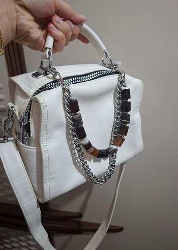 ÇÇS KIRIK BEYAZ Zincir Detaylı Deri Kadın Çanta - Görsel 4