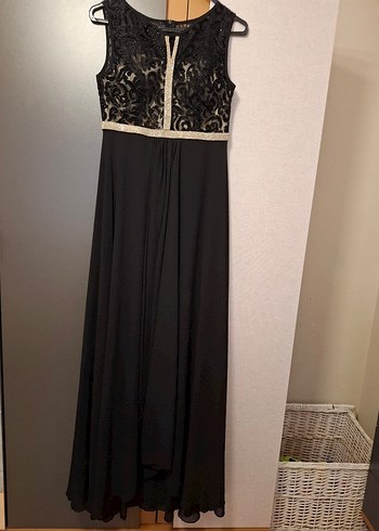 Dantelli Siyah Uzun V Yaka Kadın Abiye Elbise - Görsel 5