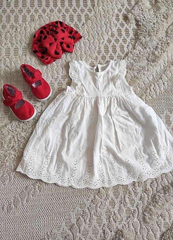 1 Yaş Beden beyaz Renk LCW beyaz yazlık kız bebek elbise ve kız bebek ayakkabı