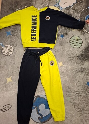 Fenerbahçeli erkek çocuk eşofman takımı