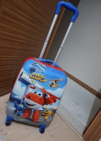 Diğer Harika Kanatlar küçük boy çocuk valizi