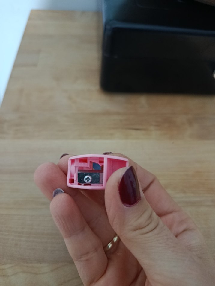 Kalp Şeklinde Pastel Pembe kalem tıraş - Görsel 2