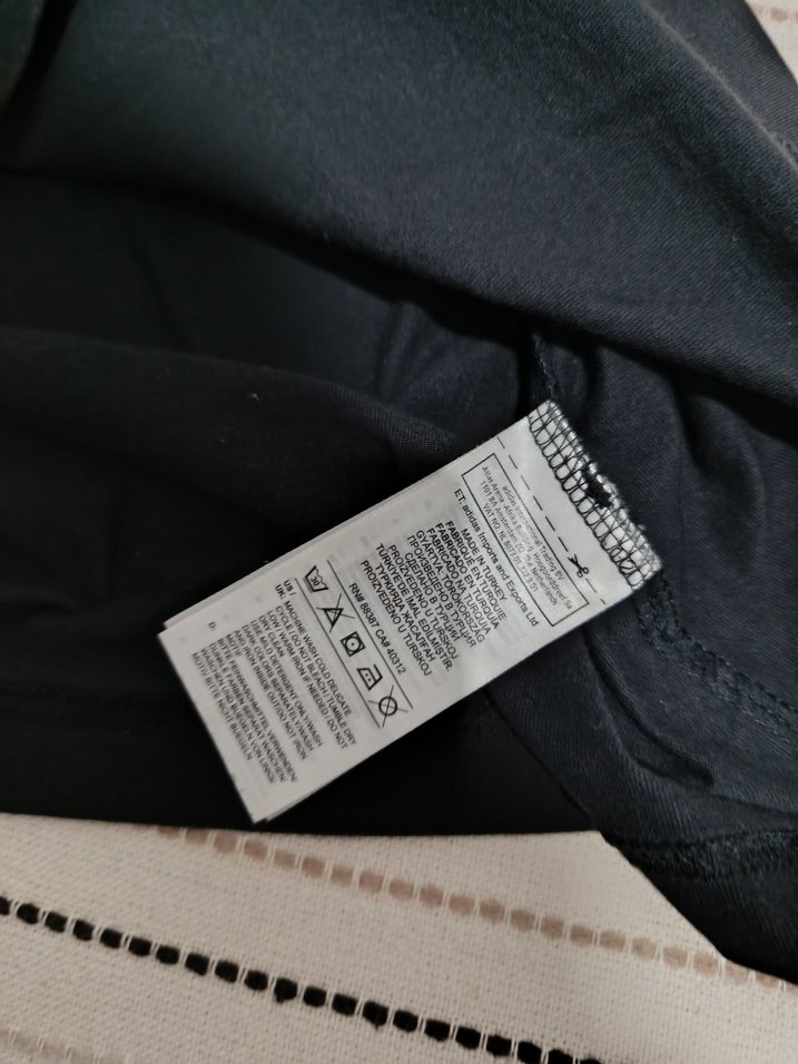 Adidas  Tişört - Görsel 4