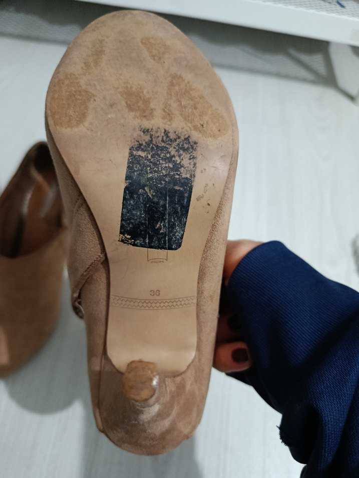 Bej Süet Stiletto Topuklu Kadın Bot - Görsel 5