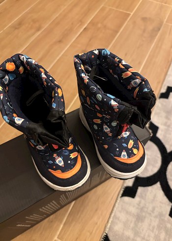 Çocuk Çok Renkli Baskılı Cırtlı Bot - Görsel 3