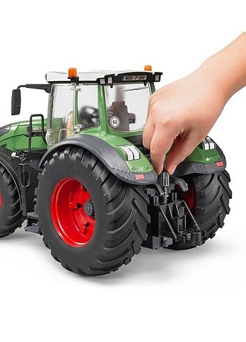 Bruder Fendt 1050 Vario Traktör