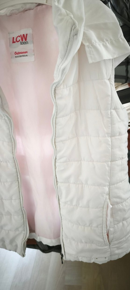 Kız Çocuk Beyaz Fermuarlı Yelek LCW - Görsel 4