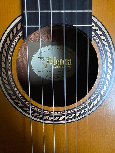 Valencia vc204 Gitar