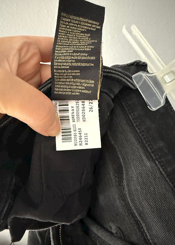 38 Beden Siyah Sıkı Kesim Kadın Kot Pantolon