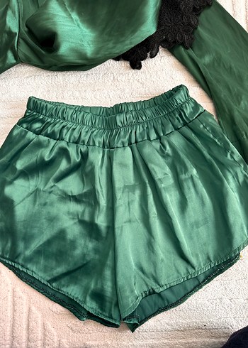 m Beden Pijama , sabahlık , Yeşil Mini Saten Pijama Takımı