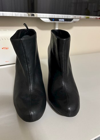 Siyah Deri Stiletto Topuklu Kadın Bot - Görsel 2