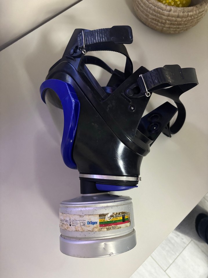 Tam Yüz Gaz Maskesi Siyah-Mavi - Görsel 2