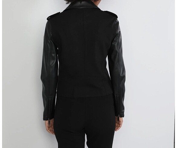 Colin's Bershka ceket
