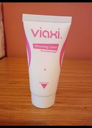Viaxi beyazlatıcı krem