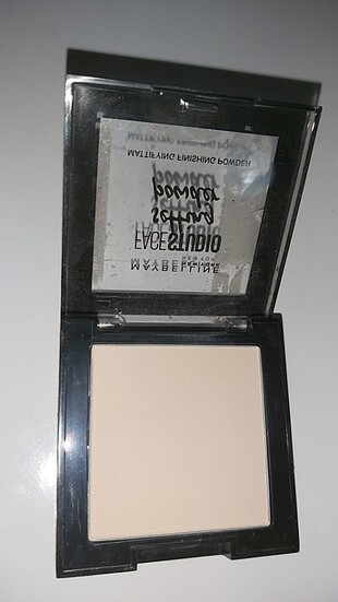 Maybelline pudra