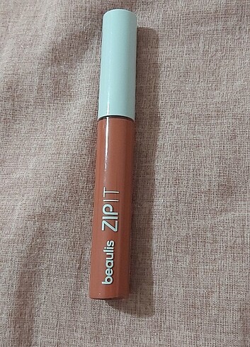 Beaulis zip it 276 light coral rengi ruj