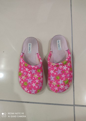 Kız Çocuk Pembe Bağcıksız Terlik