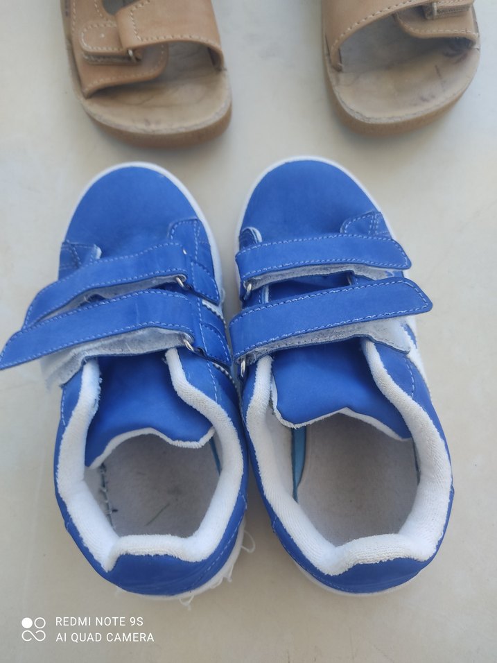 spor ayakkabı ve sandalet - Görsel 3