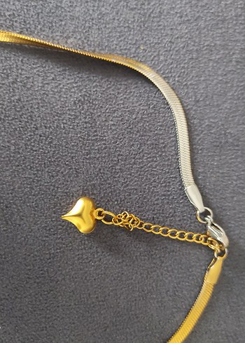 Sarı Zincir Detaylı Uzun Kadın Kolye - Görsel 3