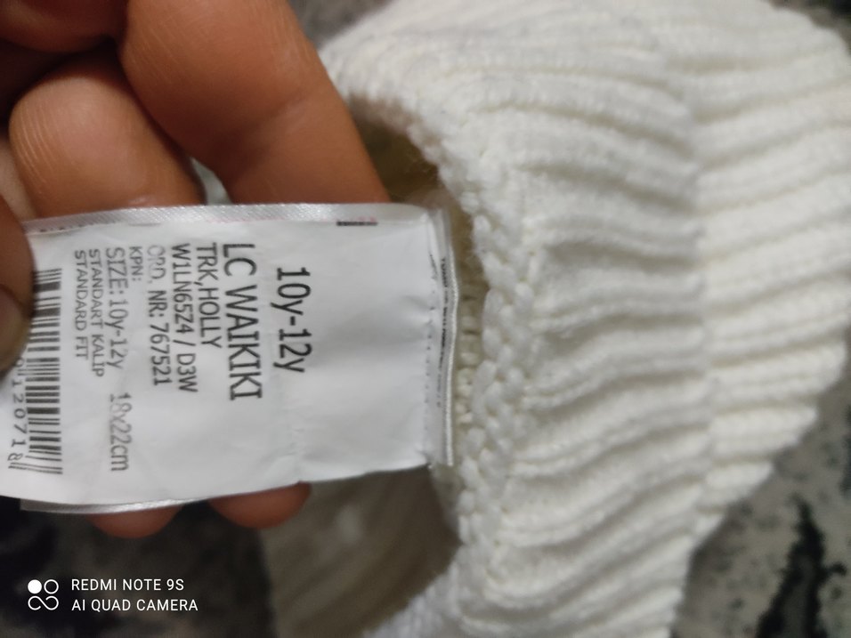 Beyaz Örgü Kadın Yün Bere - Görsel 2