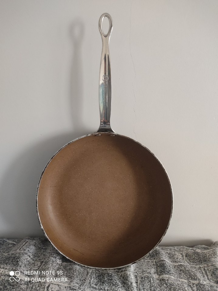 Gri Saplı Kahverengi Tava - Görsel 3