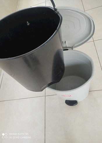 Gri Pedallı Sterilizatör Kovası - Görsel 3