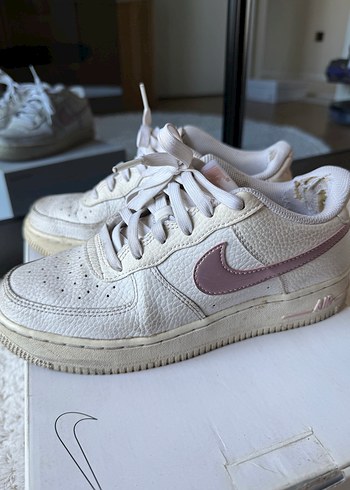 Nike Air Force 1 Low Siklik Ve Rahatlik Bir Arada