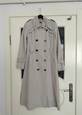 Kadın Gri Uzun Kuşaklı Trençkot - Görsel 13
