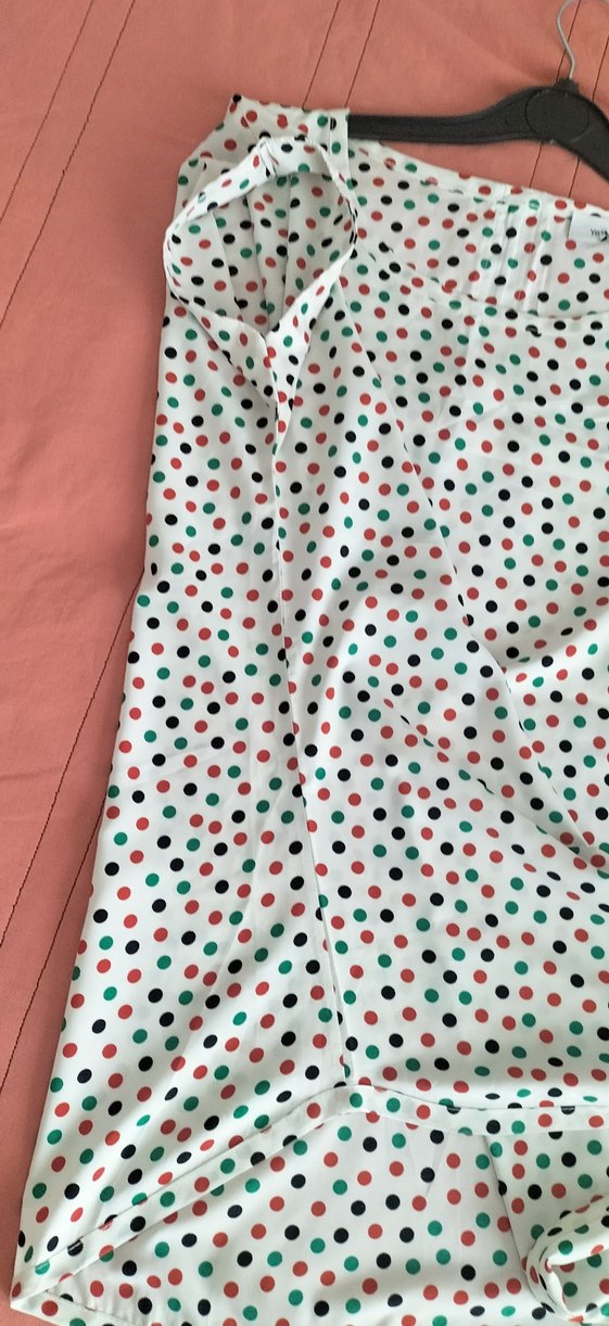 Puantiyeli Kısa Kollu Bluz - Görsel 4